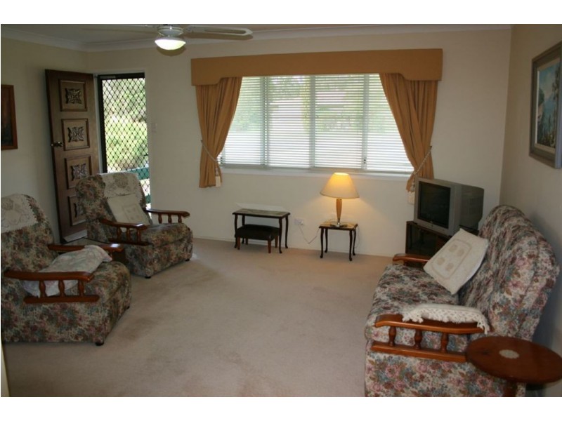 11 Koala Court, Southside QLD 4570