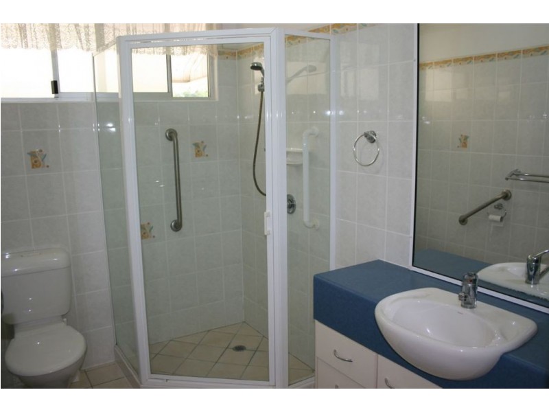 11 Koala Court, Southside QLD 4570