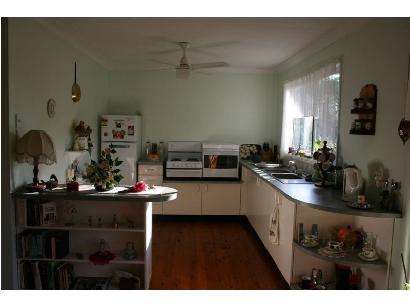 4 O’Keeffe Road, Mothar Mountain QLD 4570