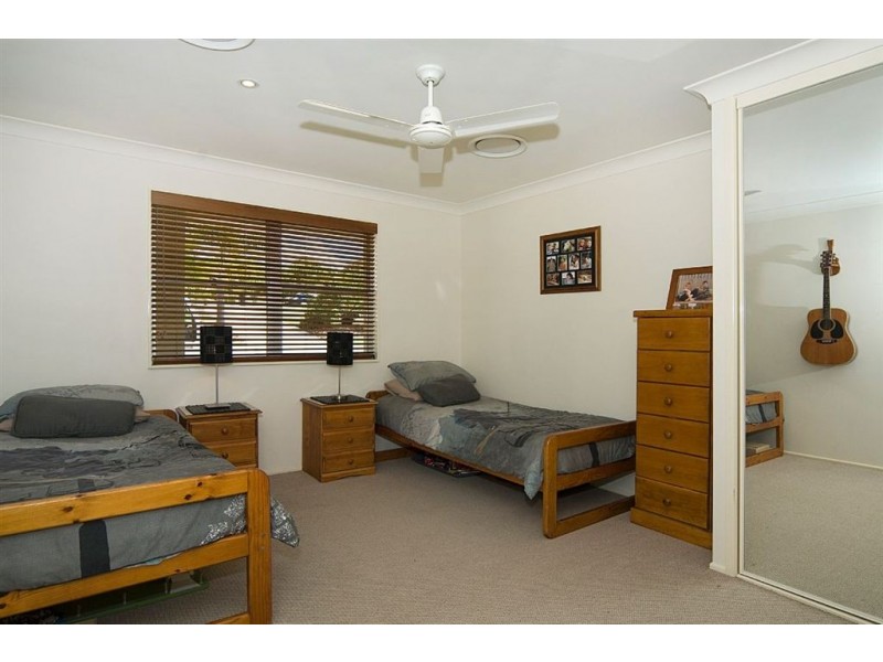 39 Watson Road, Southside QLD 4570
