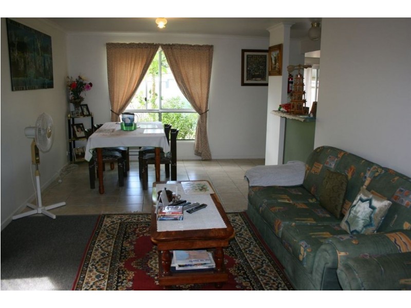 5 Rose Street, Kilkivan QLD 4600