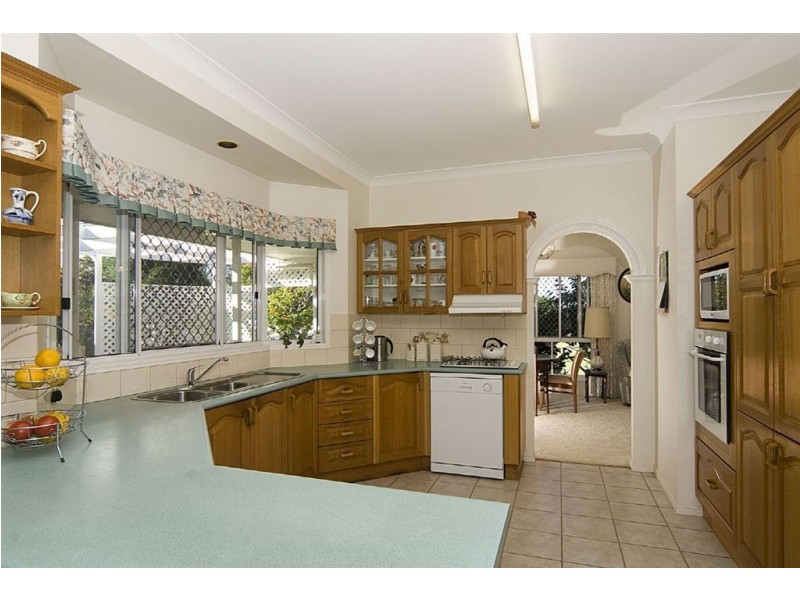 85 McIntosh Creek Road, Jones Hill QLD 4570