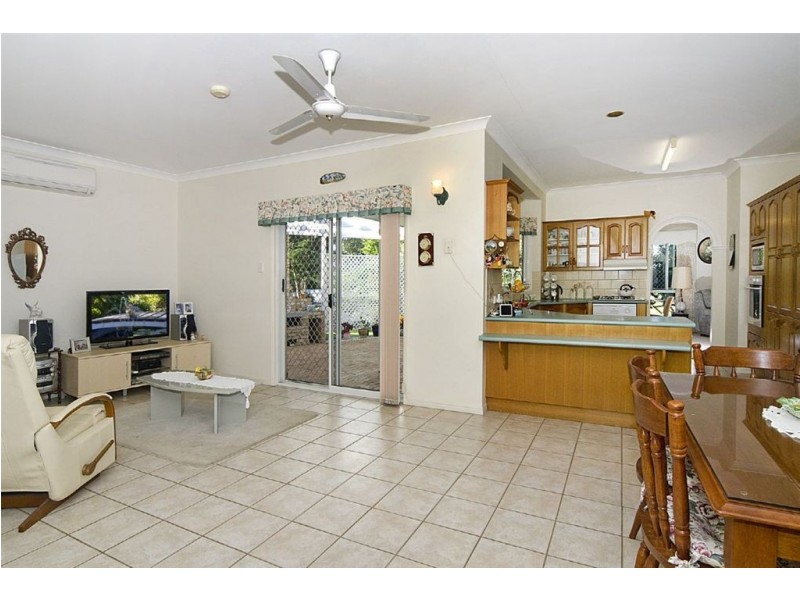 85 McIntosh Creek Road, Jones Hill QLD 4570