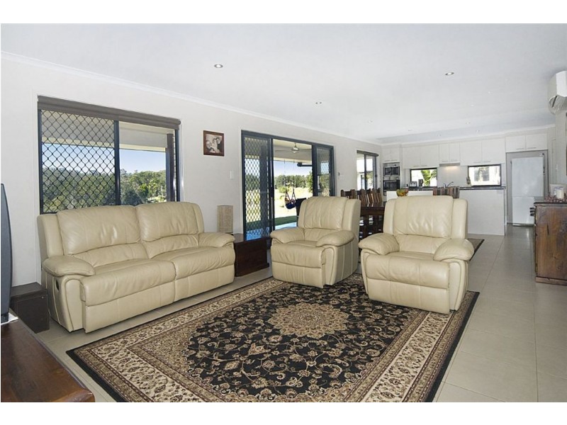 84 Taylor Road, Veteran QLD 4570