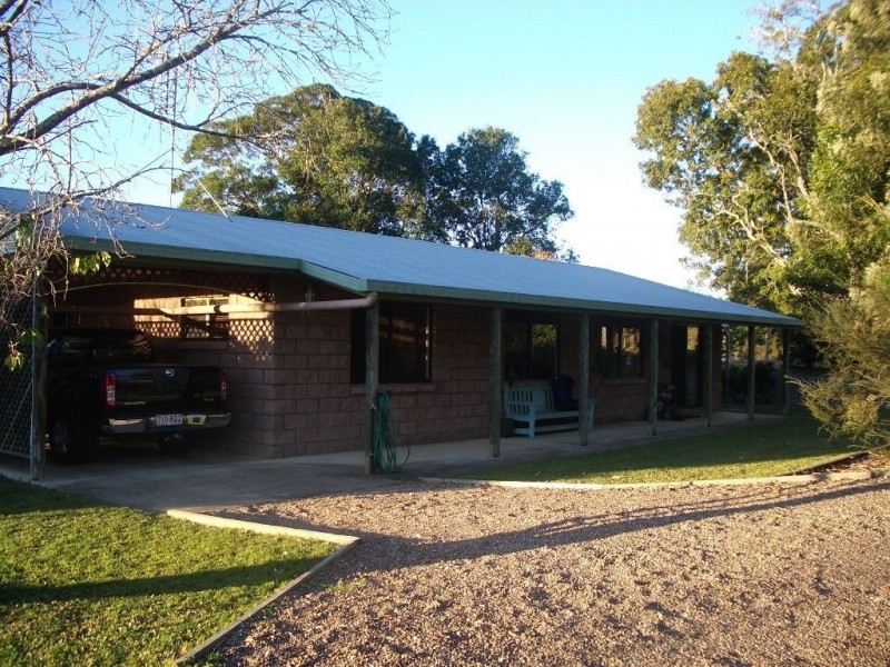 693 East Deep Creek Road, Cedar Pocket QLD 4570