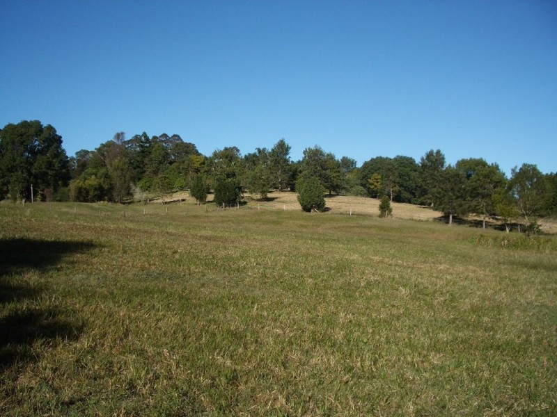 693 East Deep Creek Road, Cedar Pocket QLD 4570