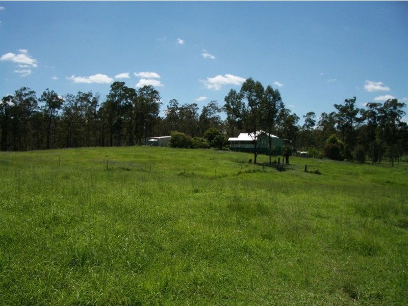 146 Beckmans Road, Glenwood QLD 4570