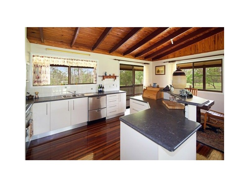 144 Flinders Drive, Paterson QLD 4570