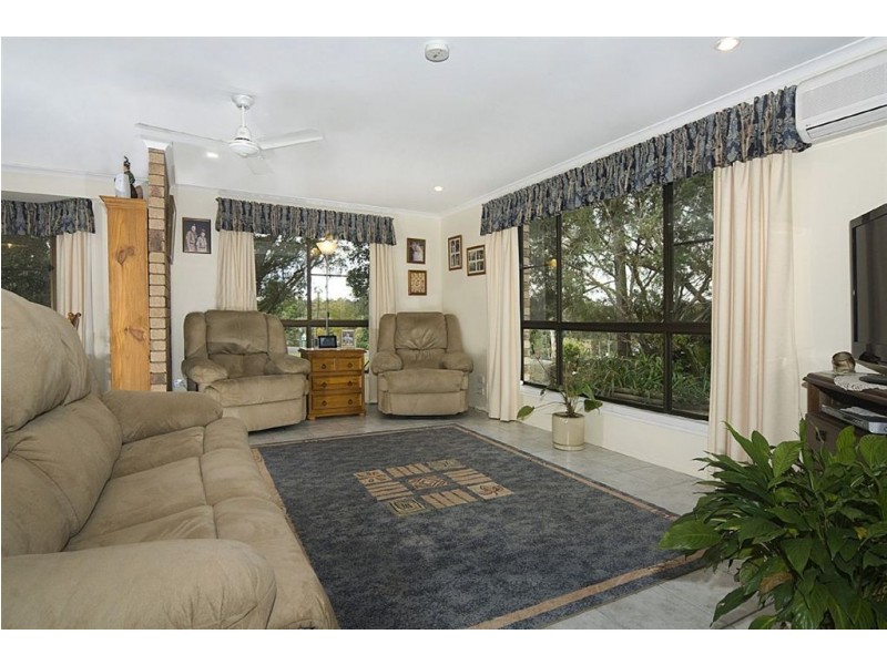 58 Atkinson Road, Araluen QLD 4570