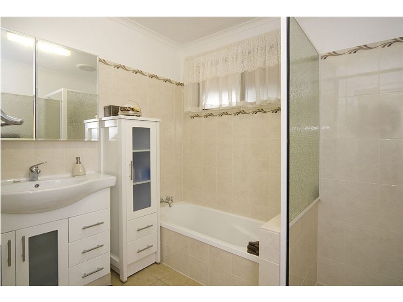 58 Atkinson Road, Araluen QLD 4570