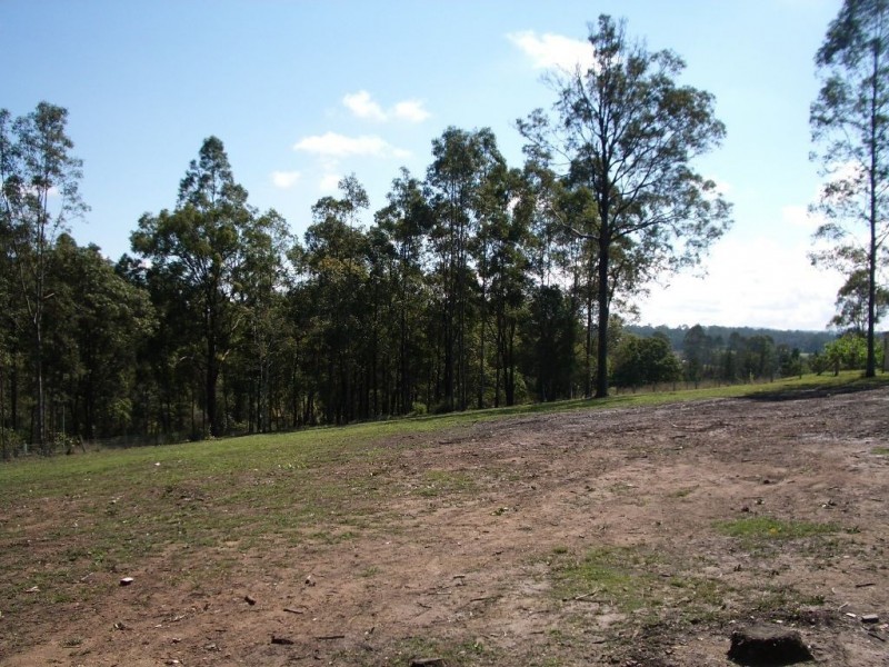 17 Taylor Road, Veteran QLD 4570
