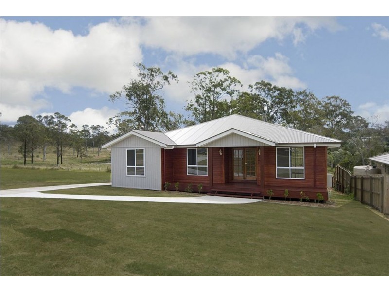 40 Judicial Cct, Jones Hill QLD 4570