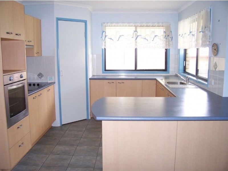7 Gympie View Drive, Southside QLD 4570