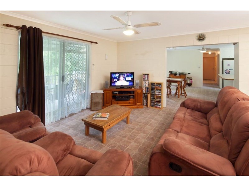 470 Eel Creek Road, Pie Creek QLD 4570