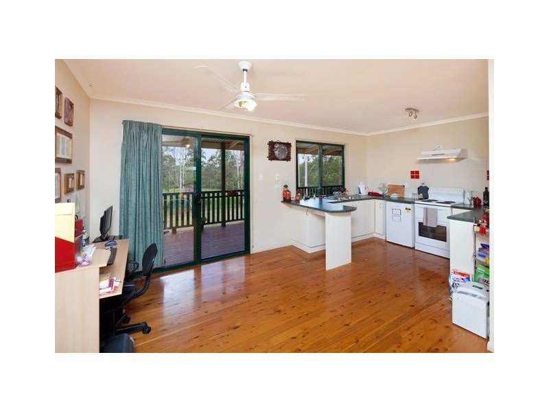 86 Lorikeet Drive, Tamaree QLD 4570