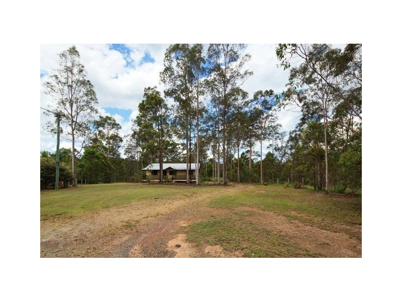 86 Lorikeet Drive, Tamaree QLD 4570
