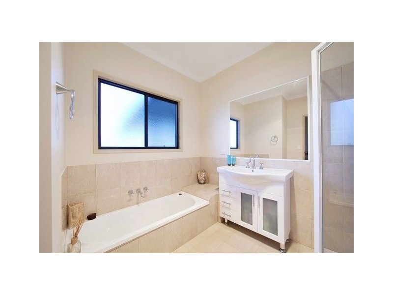 356 Hyland Road, East Deep Creek QLD 4570