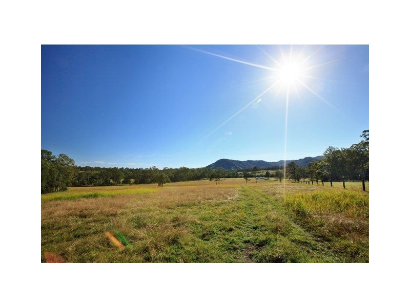 1295 Noosa Road, Tandur QLD 4570