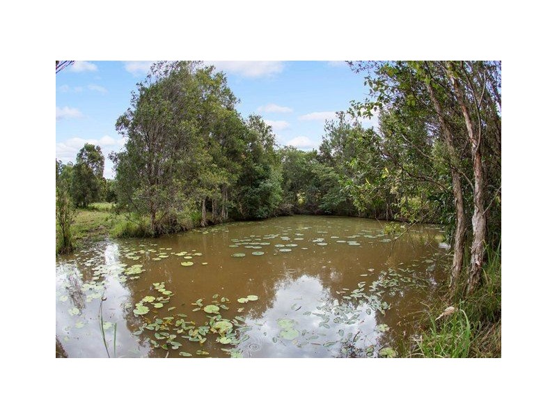 1 Craft Road, Veteran QLD 4570