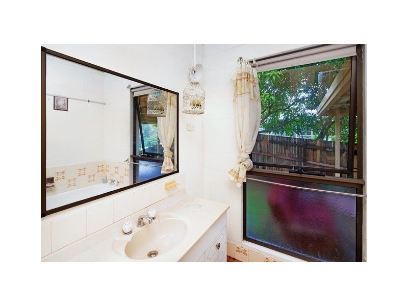 9a Louisa Street, Gympie QLD 4570