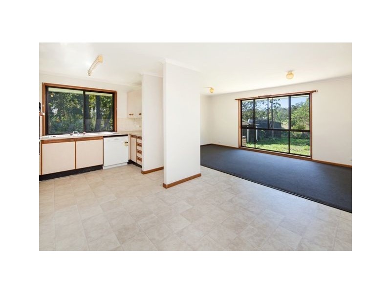 9a Bruce Highway, Chatsworth QLD 4570