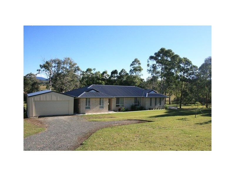 119 Silky Oak Drive, Southside QLD 4570