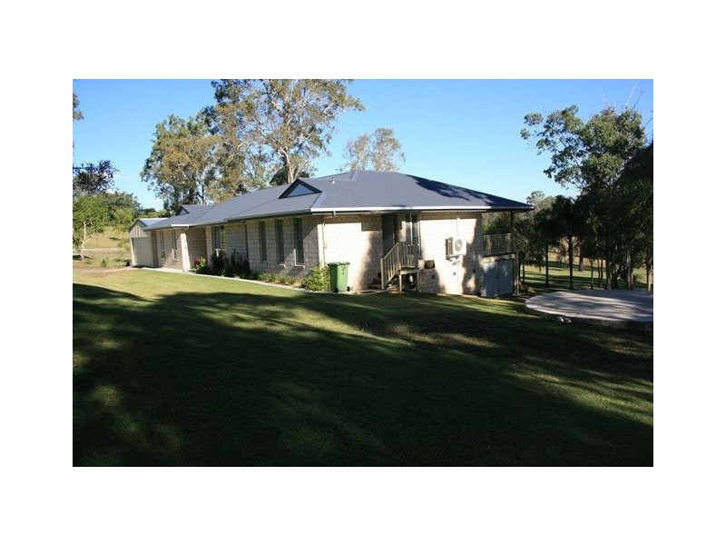 119 Silky Oak Drive, Southside QLD 4570