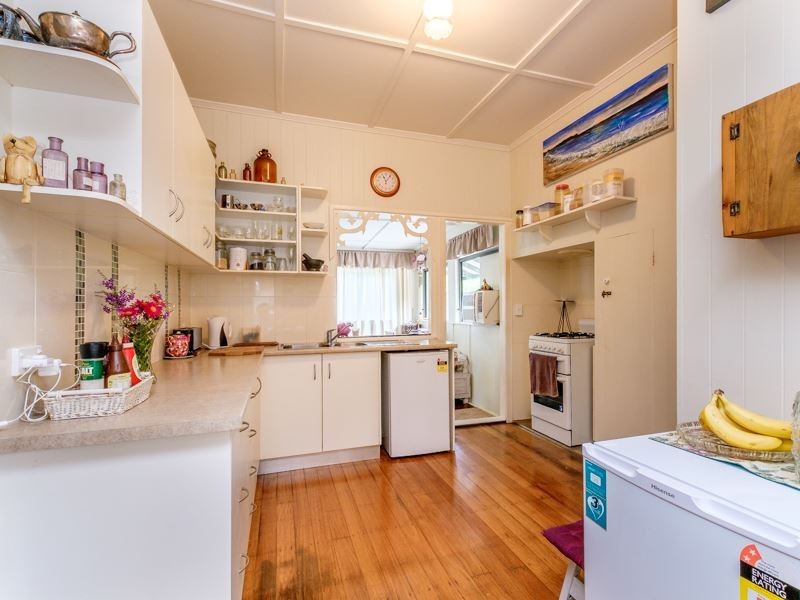 10 Webster Road, Goomboorian QLD 4570