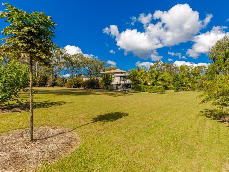 10 Webster Road, Goomboorian QLD 4570