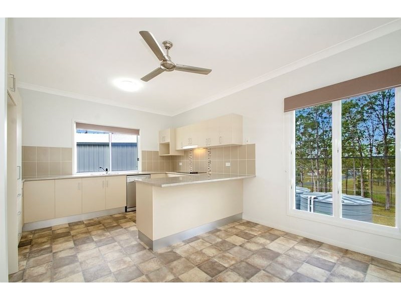 46 Old Veteran Road, Veteran QLD 4570