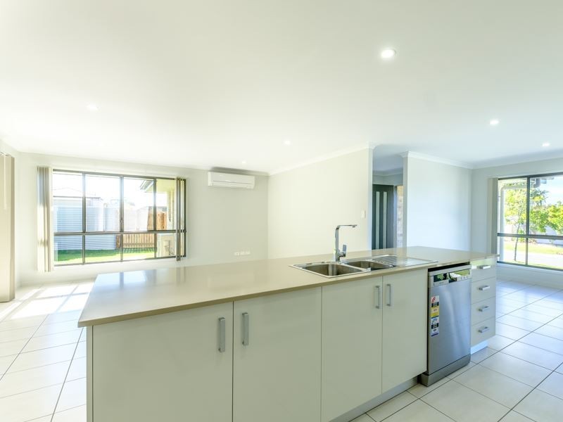 26 Tarwhine Street, Tin Can Bay QLD 4580