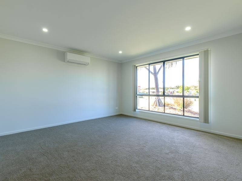 26 Tarwhine Street, Tin Can Bay QLD 4580