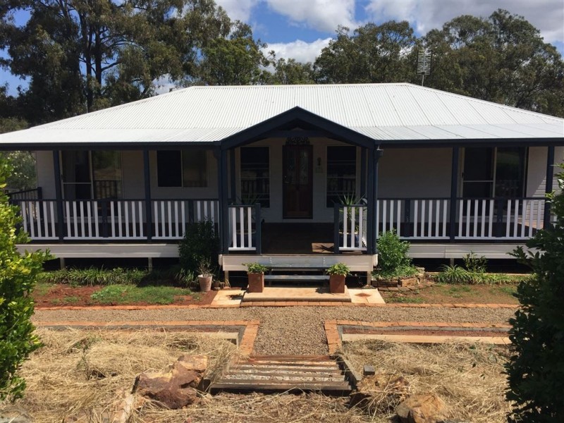 352 Arborten Road, Glenwood QLD 4570