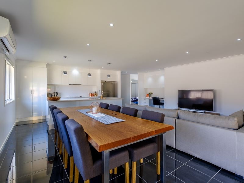 36 Woodland Drive, Southside QLD 4570