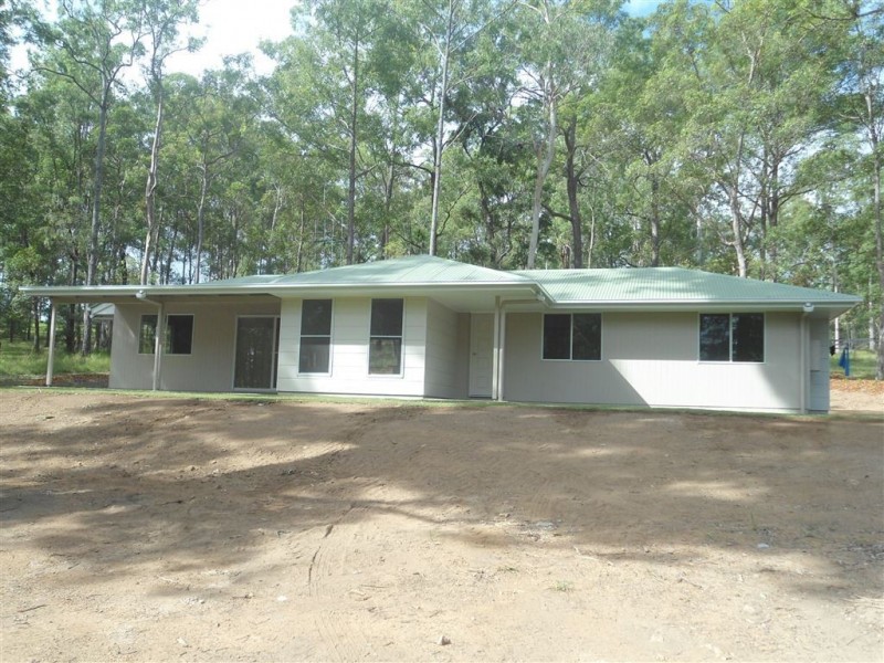 120 Varley Road, Glenwood QLD 4570