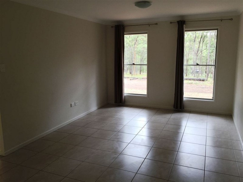 120 Varley Road, Glenwood QLD 4570