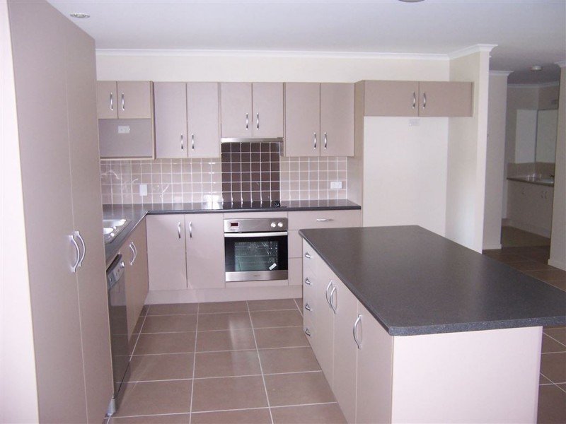 9 Scholar Close, Gympie QLD 4570