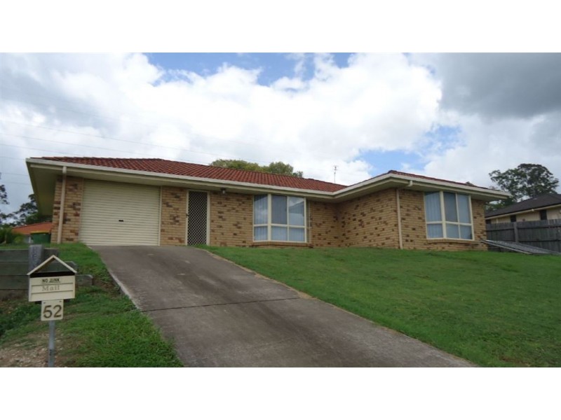 52 Furness Road, Southside QLD 4570