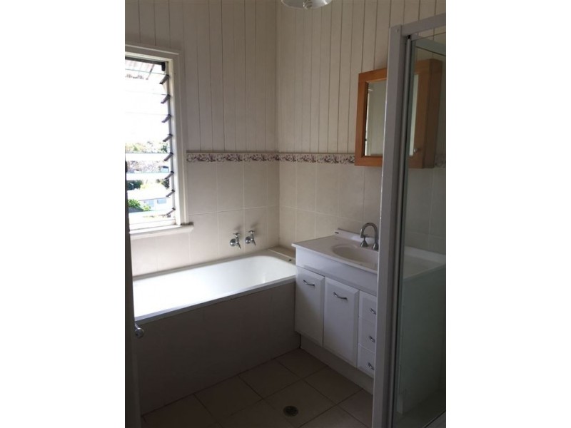 16 Spicer Street, Gympie QLD 4570