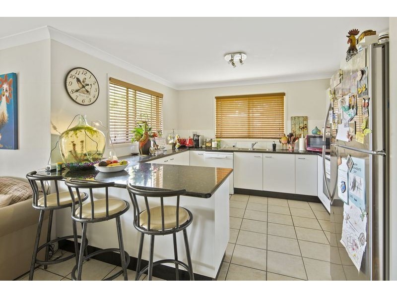 27 McPhail Street, Southside QLD 4570
