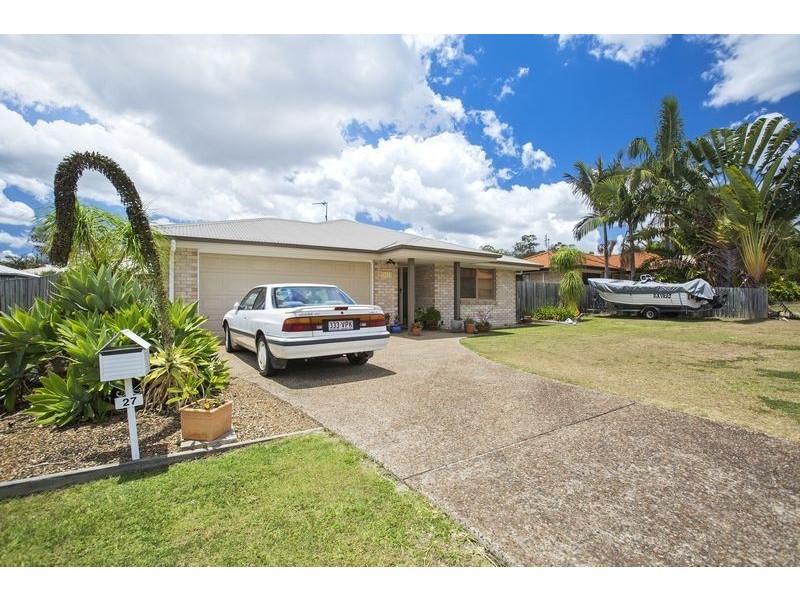 27 McPhail Street, Southside QLD 4570
