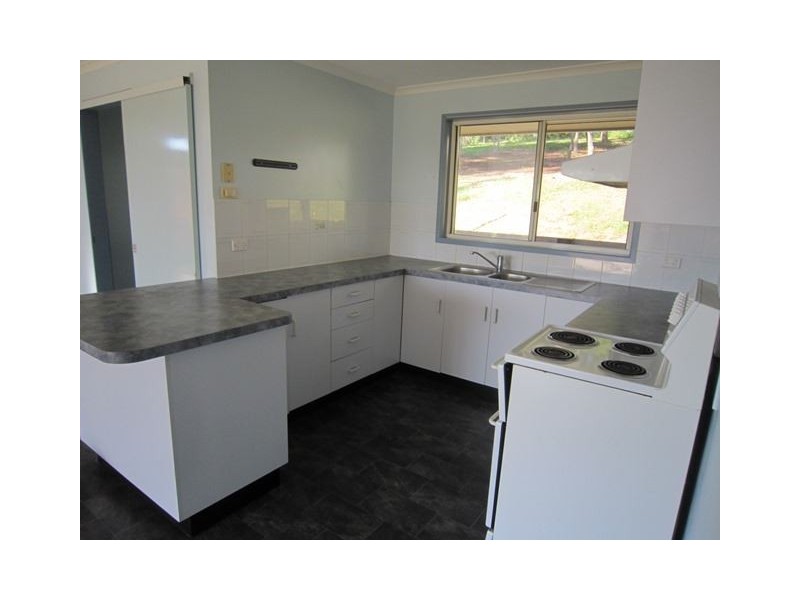 62 Enterprise Road, Veteran QLD 4570