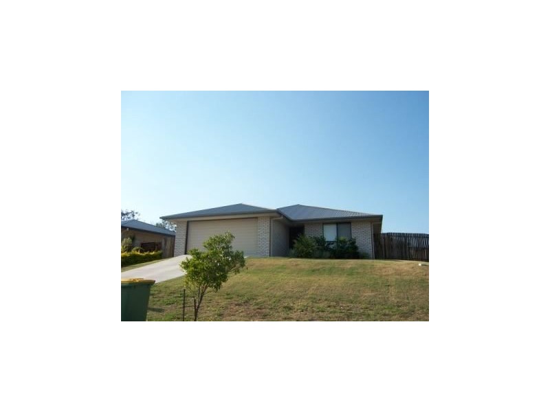 10 Parkview Close, Southside QLD 4570