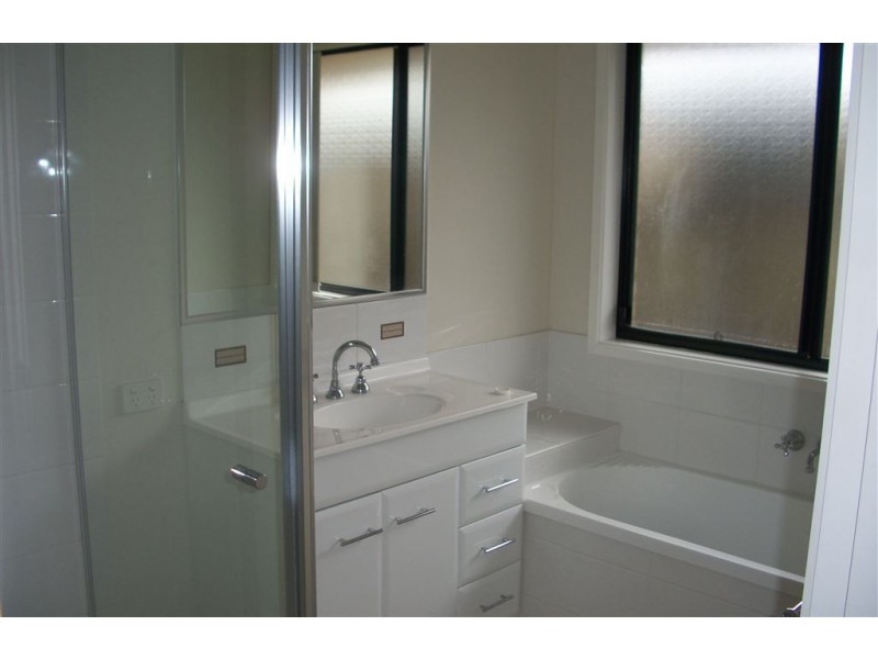 10 Parkview Close, Southside QLD 4570