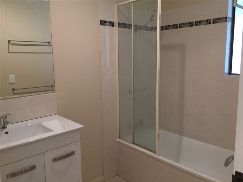 102 Stumm Road, Southside QLD 4570