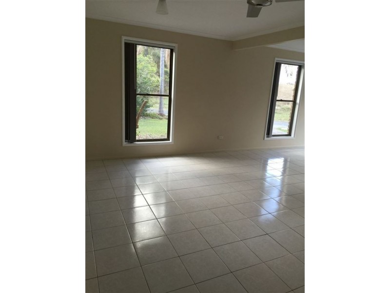 102 Stumm Road, Southside QLD 4570