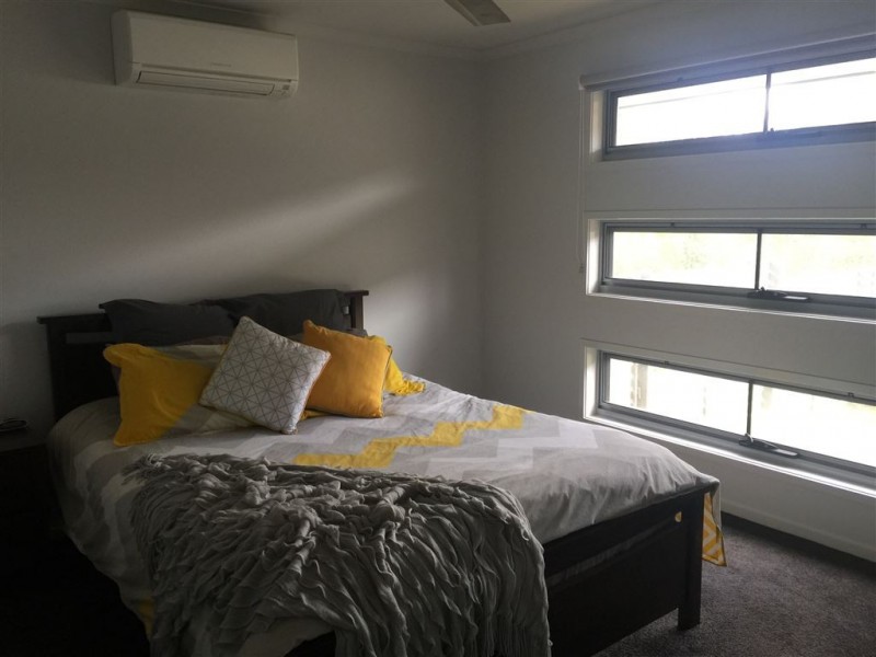 52 Directors Circuit, Jones Hill QLD 4570