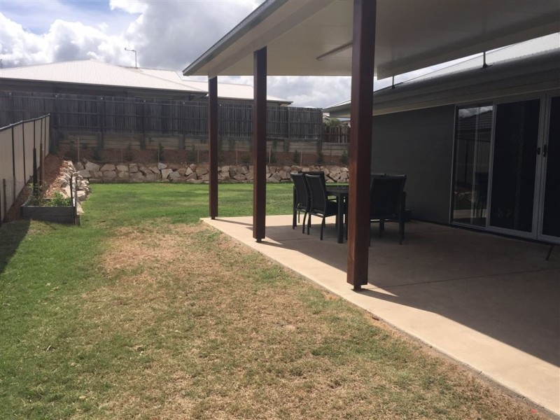52 Directors Circuit, Jones Hill QLD 4570