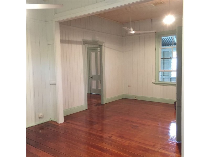 2 Stewart Terrace, Gympie QLD 4570