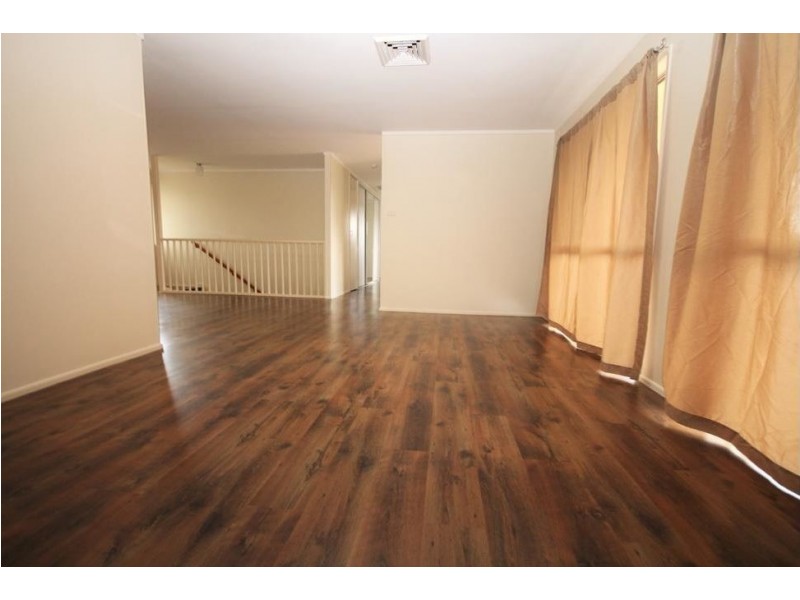 10 Browns Road, Victory Heights QLD 4570